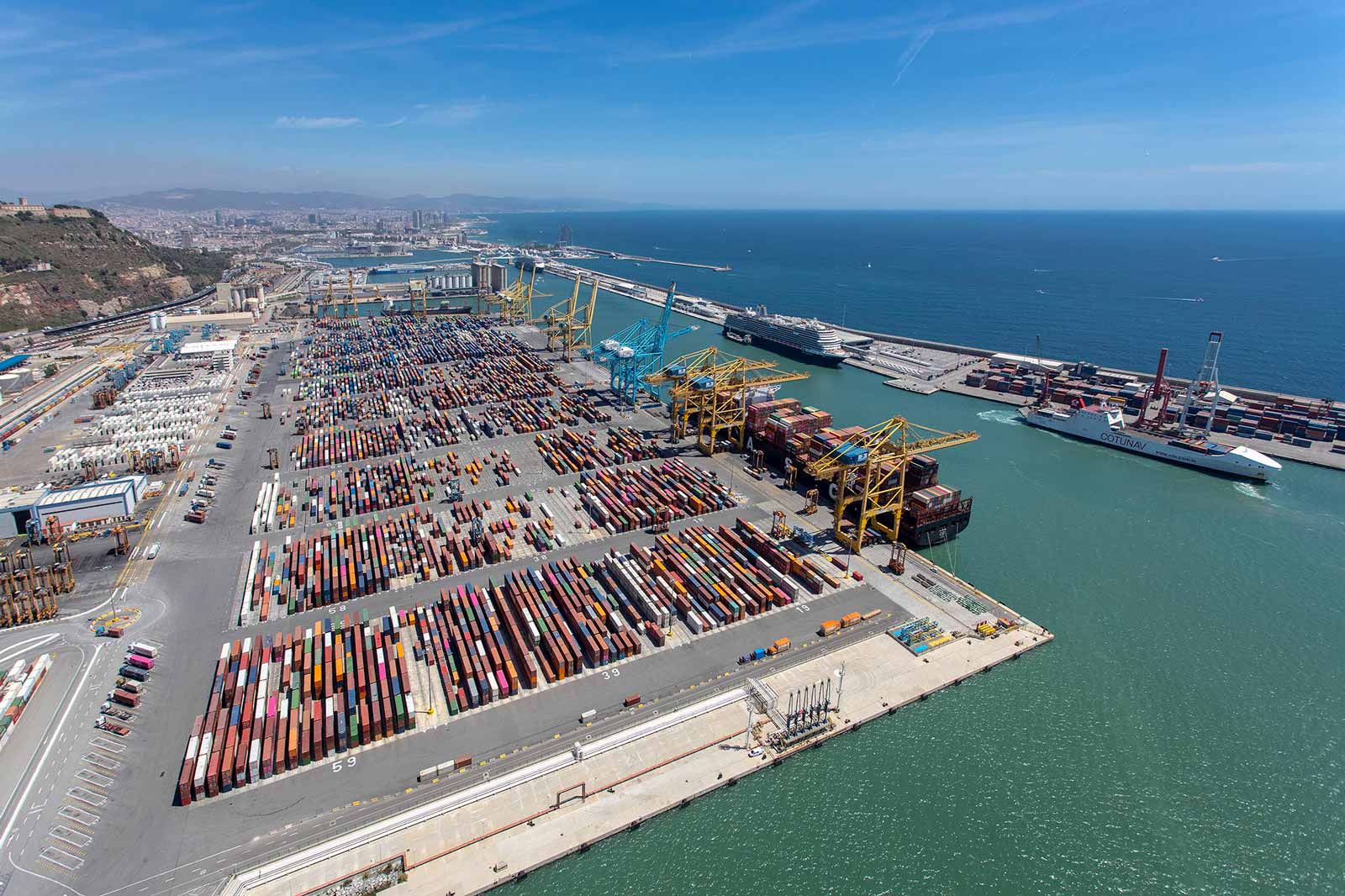APM Terminals Barcelona — vista 1